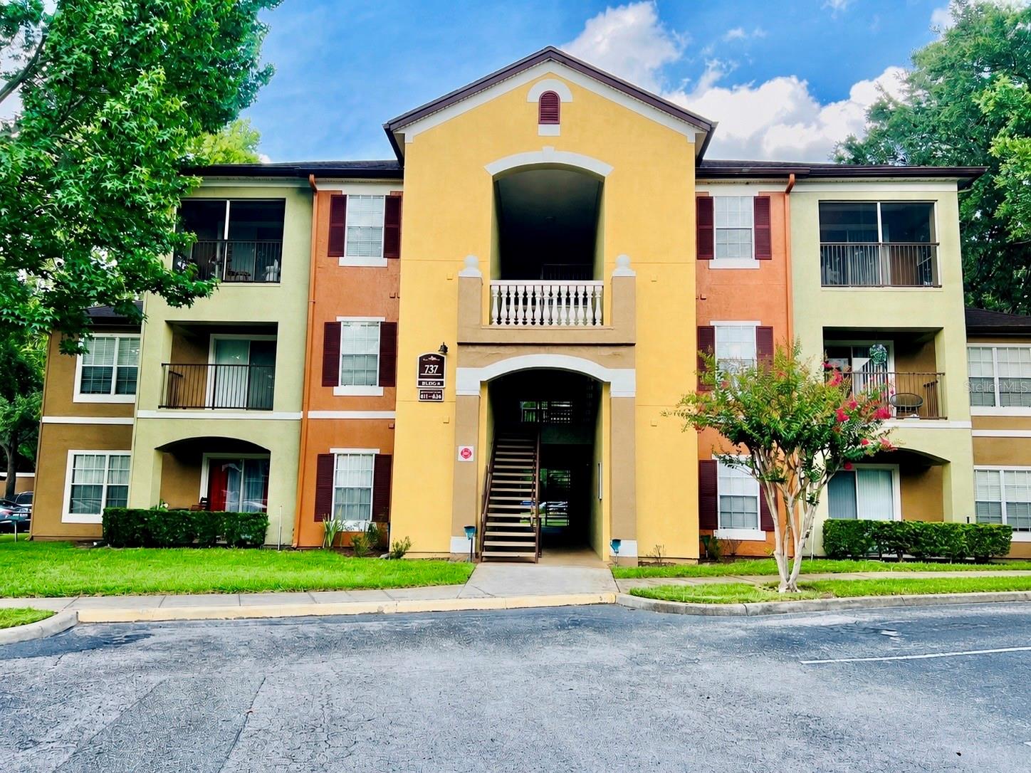 Photo of 737 CREST PINES DRIVE #612 ORLANDO FL 32828