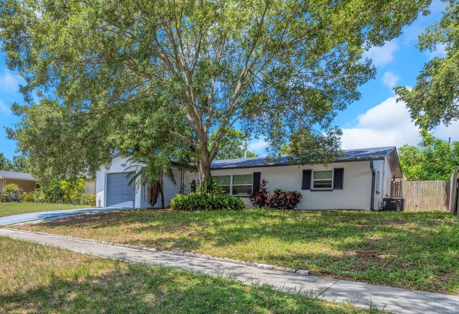 Photo of 1806 VANCOUVER DRIVE CLEARWATER FL 33756
