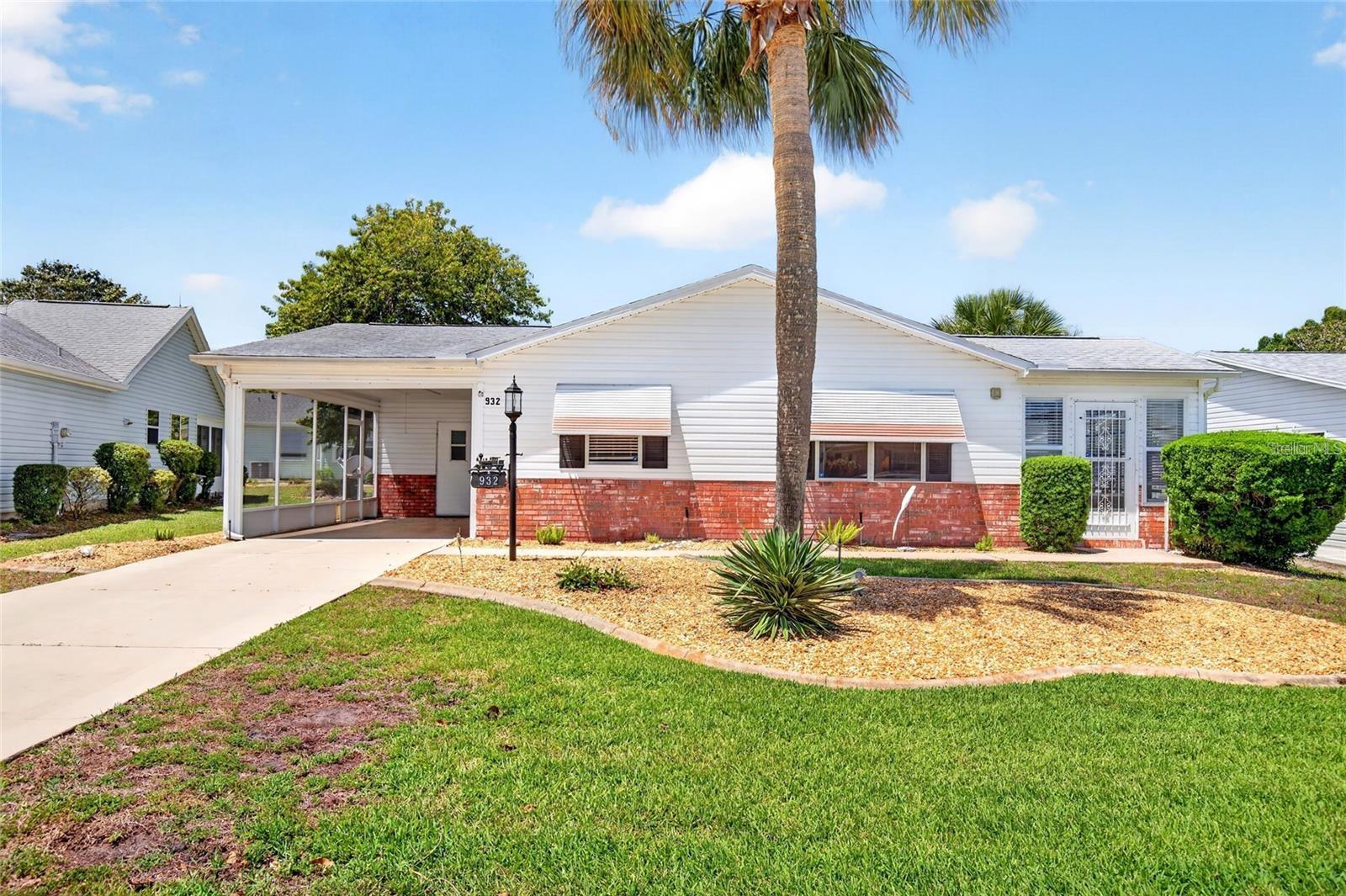 Photo of 932 CHULA CT LADY LAKE FL 32159