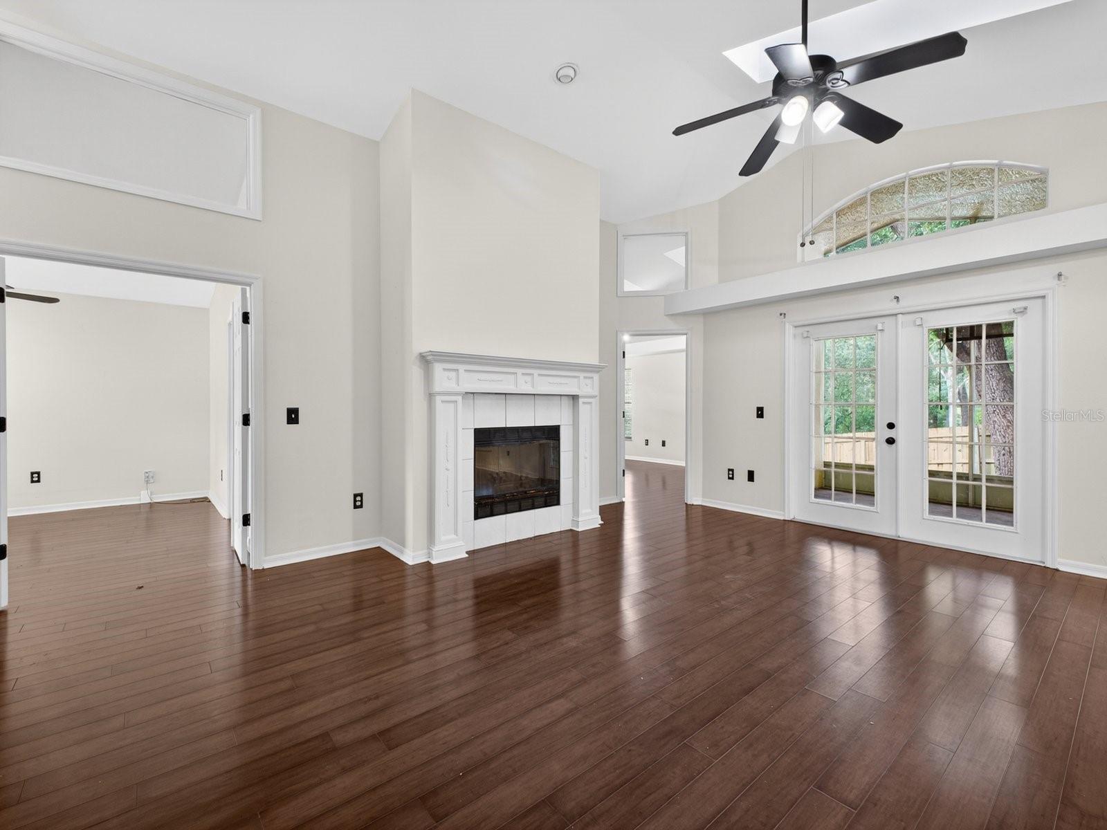 Photo of 1008 ROYAL OAKS DRIVE APOPKA FL 32703