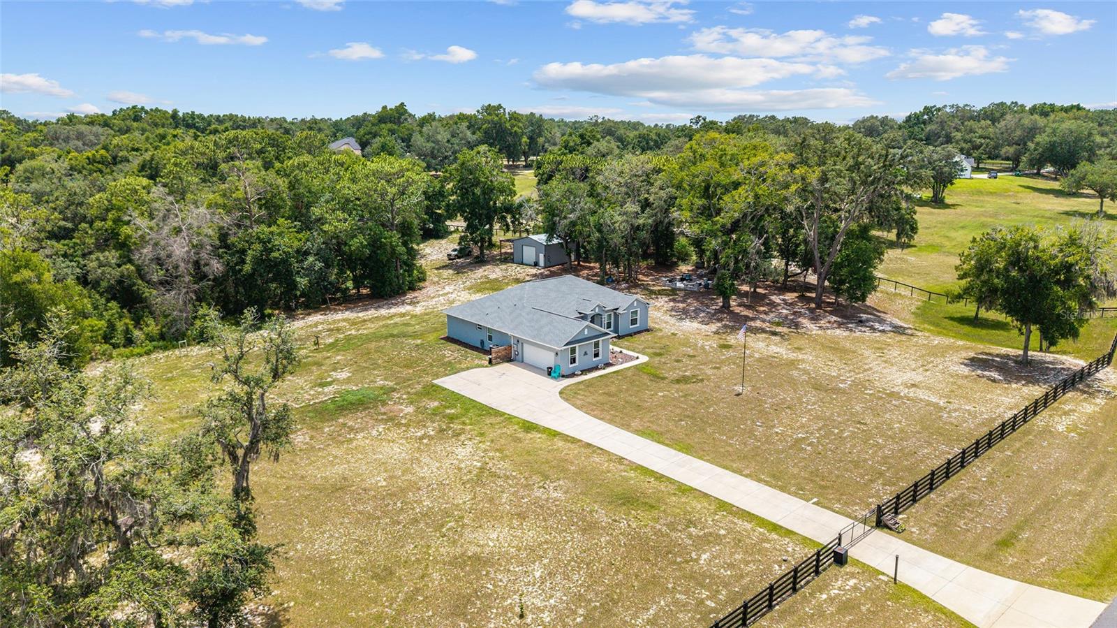 Photo of 10254 SE 118TH LANE BELLEVIEW FL 34420