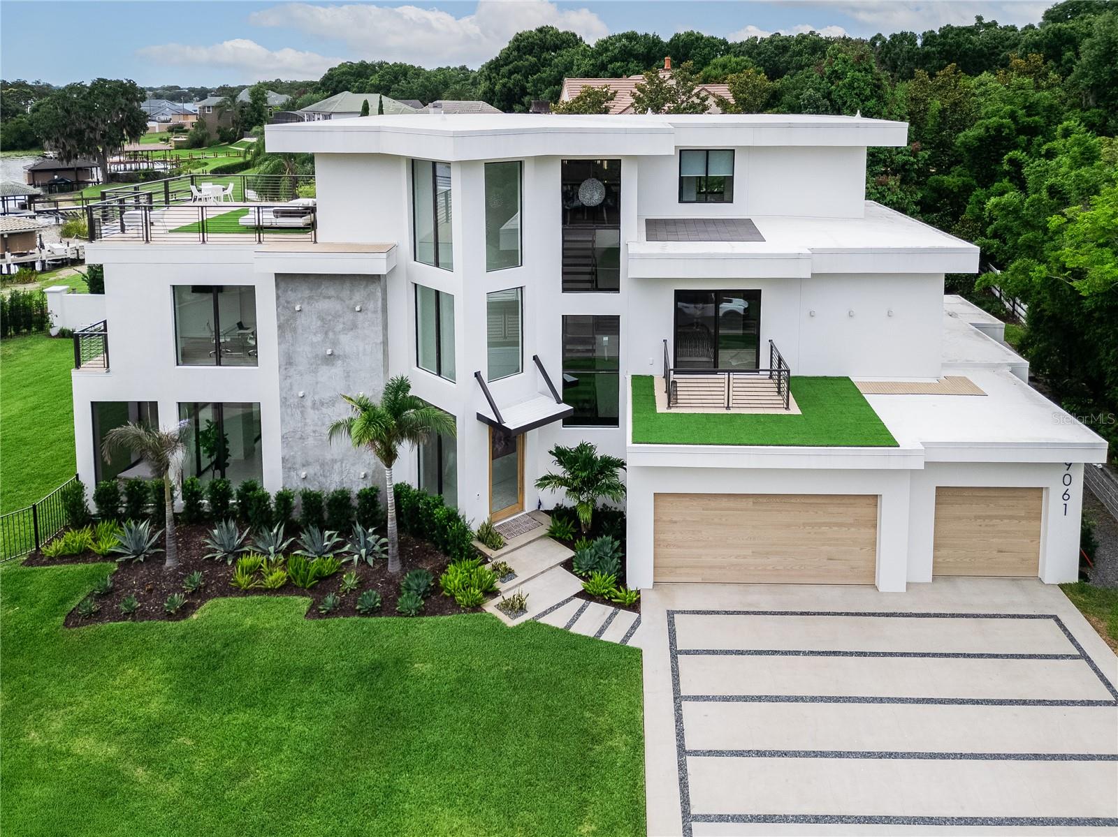 Photo of 9061 RON DEN LANE WINDERMERE FL 34786