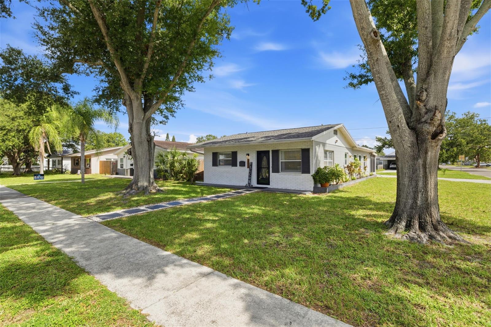 Photo of 801 89TH AVENUE ST PETERSBURG FL 33702