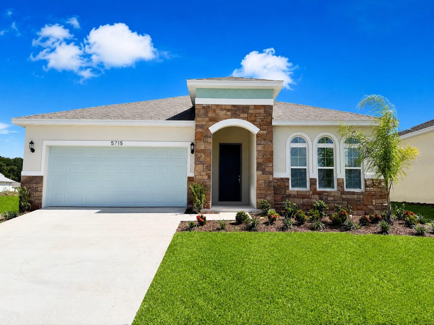 Photo of 5715 HIAWASSEE ROAD OKAHUMPKA FL 34762