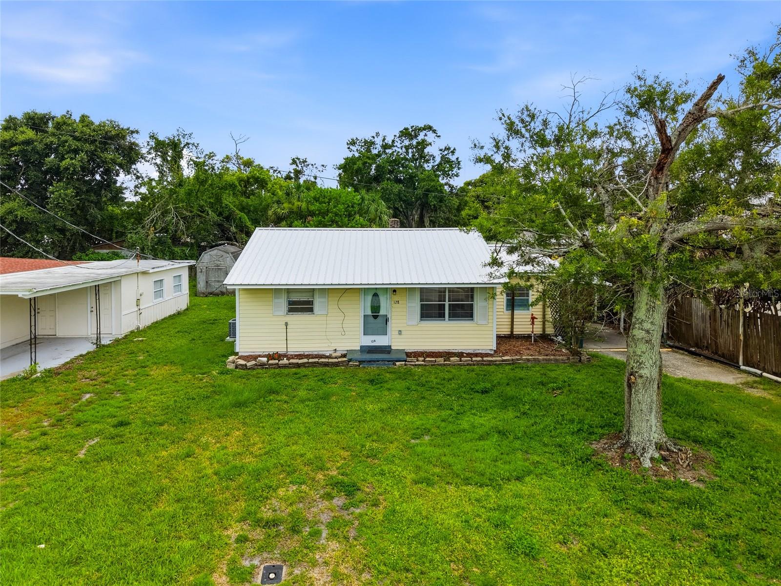 Photo of 128 NW 10TH DRIVE MULBERRY FL 33860