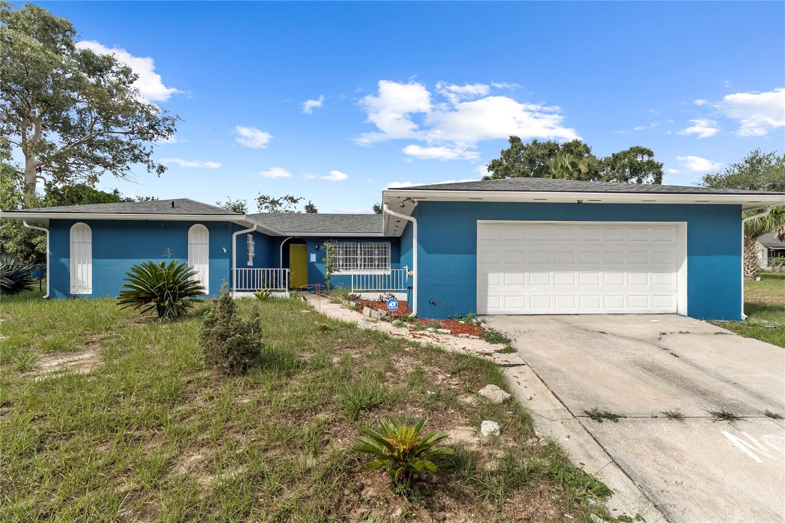 Photo of 1700 NEEDLEWOOD LANE ORLANDO FL 32818