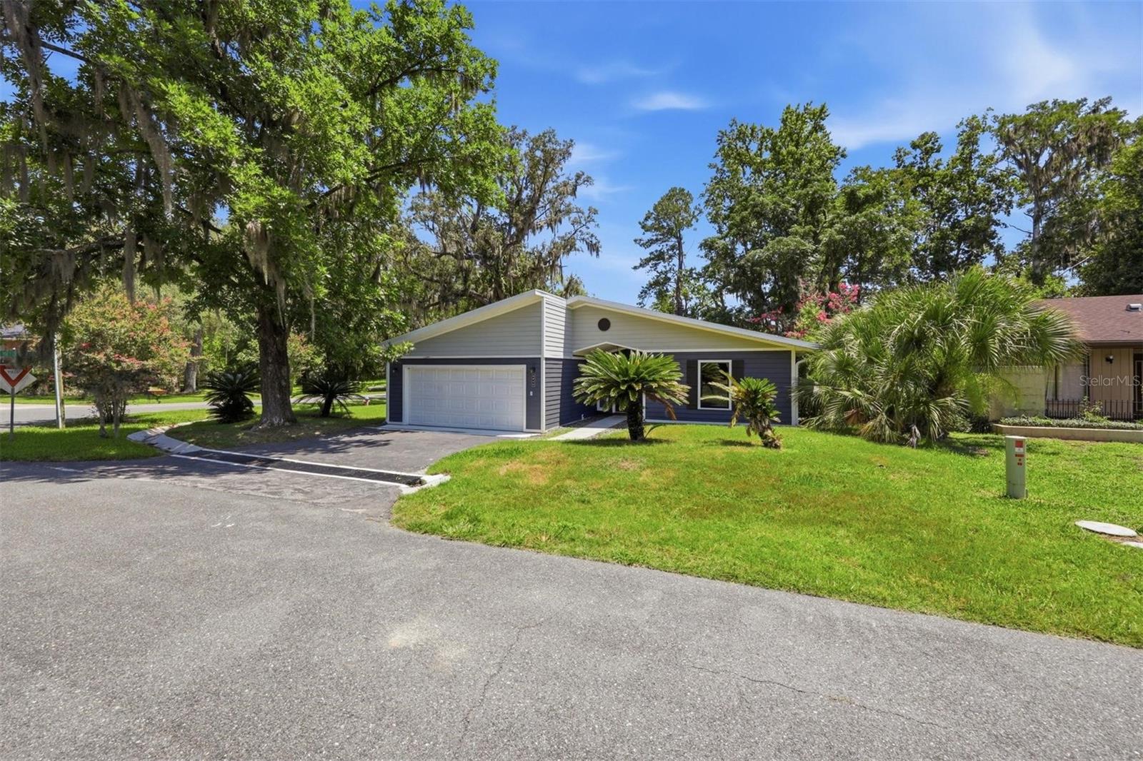 Photo of 6840 NW 111TH LANE ALACHUA FL 32615