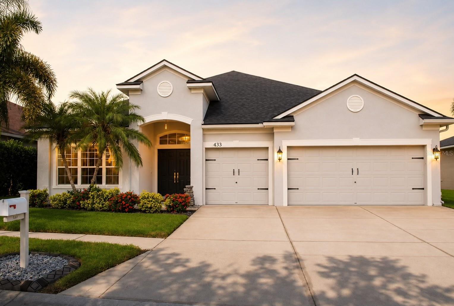 Photo of 433 YORK DALE DRIVE RUSKIN FL 33570