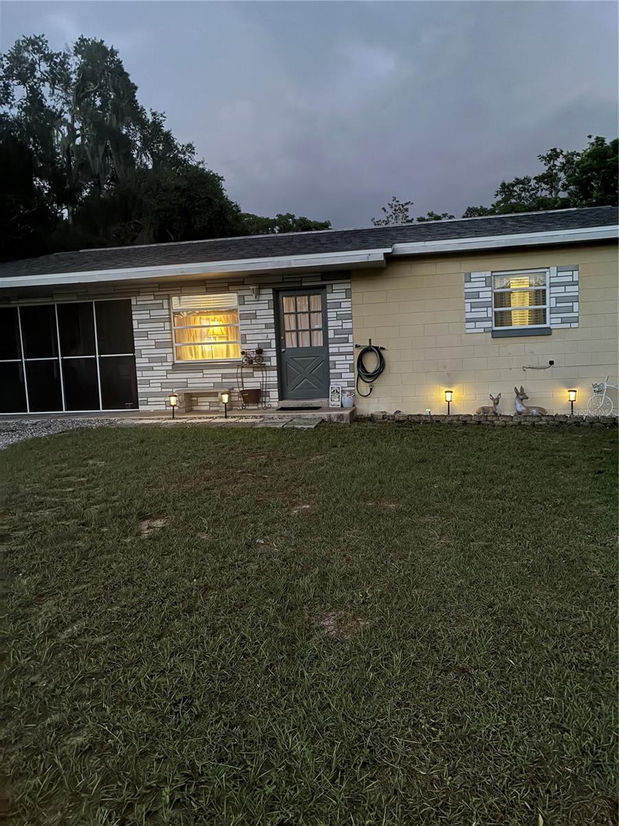 Photo of 37 PINE STREET EUSTIS FL 32726