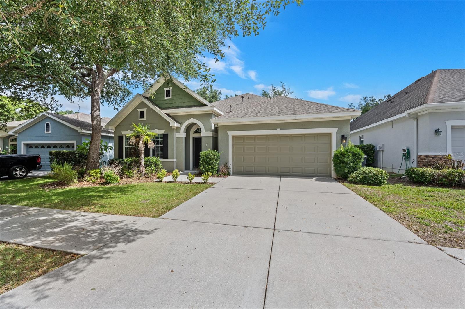Photo of 15814 STARLING WATER DRIVE LITHIA FL 33547
