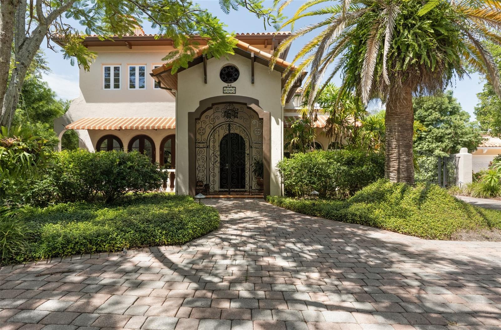 Photo of 4803 W WOODMERE ROAD TAMPA FL 33609