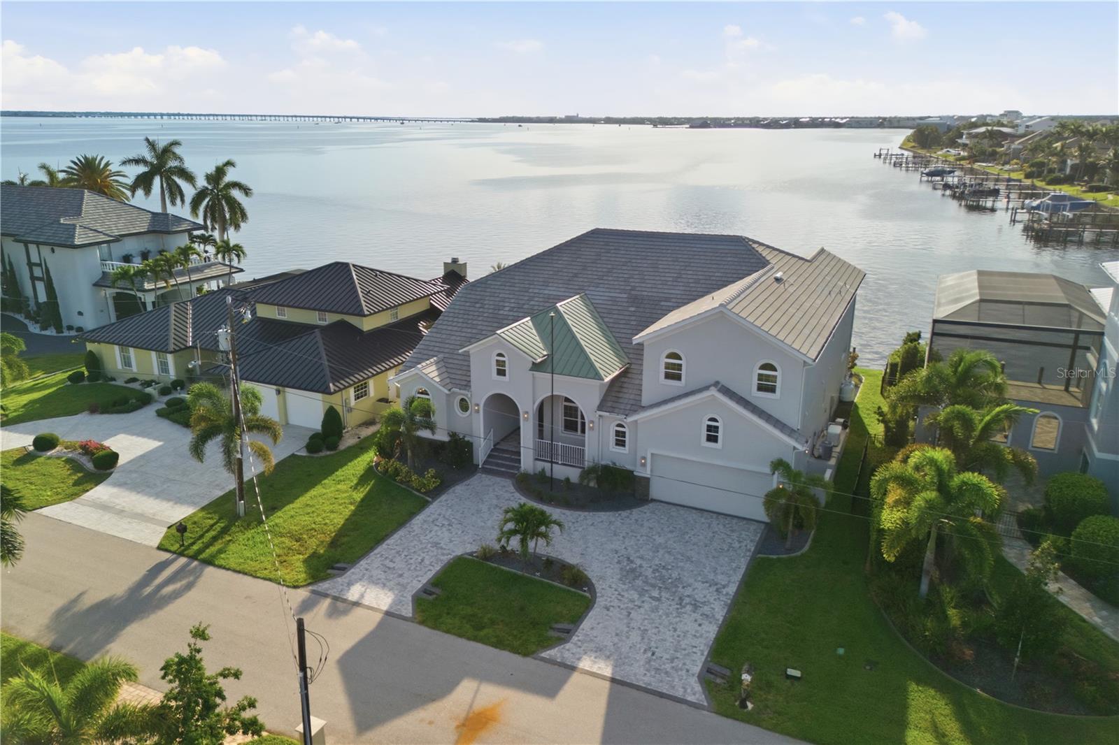 Photo of 2139 PALM TREE DRIVE PUNTA GORDA FL 33950