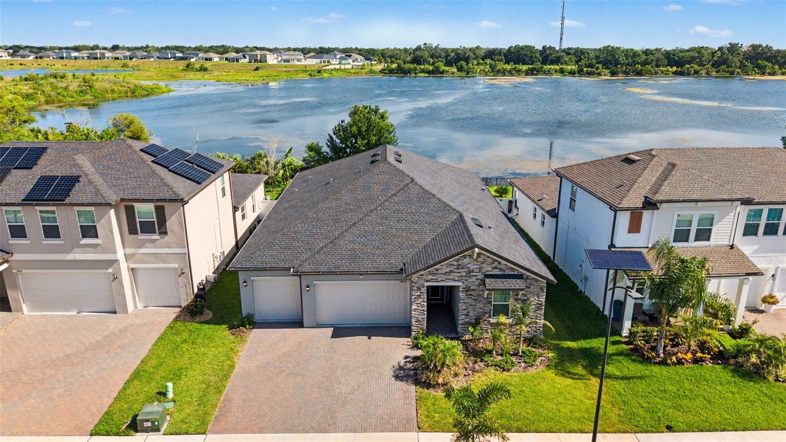 Photo of 12840 BERGSTROM BAY DRIVE RIVERVIEW FL 33579