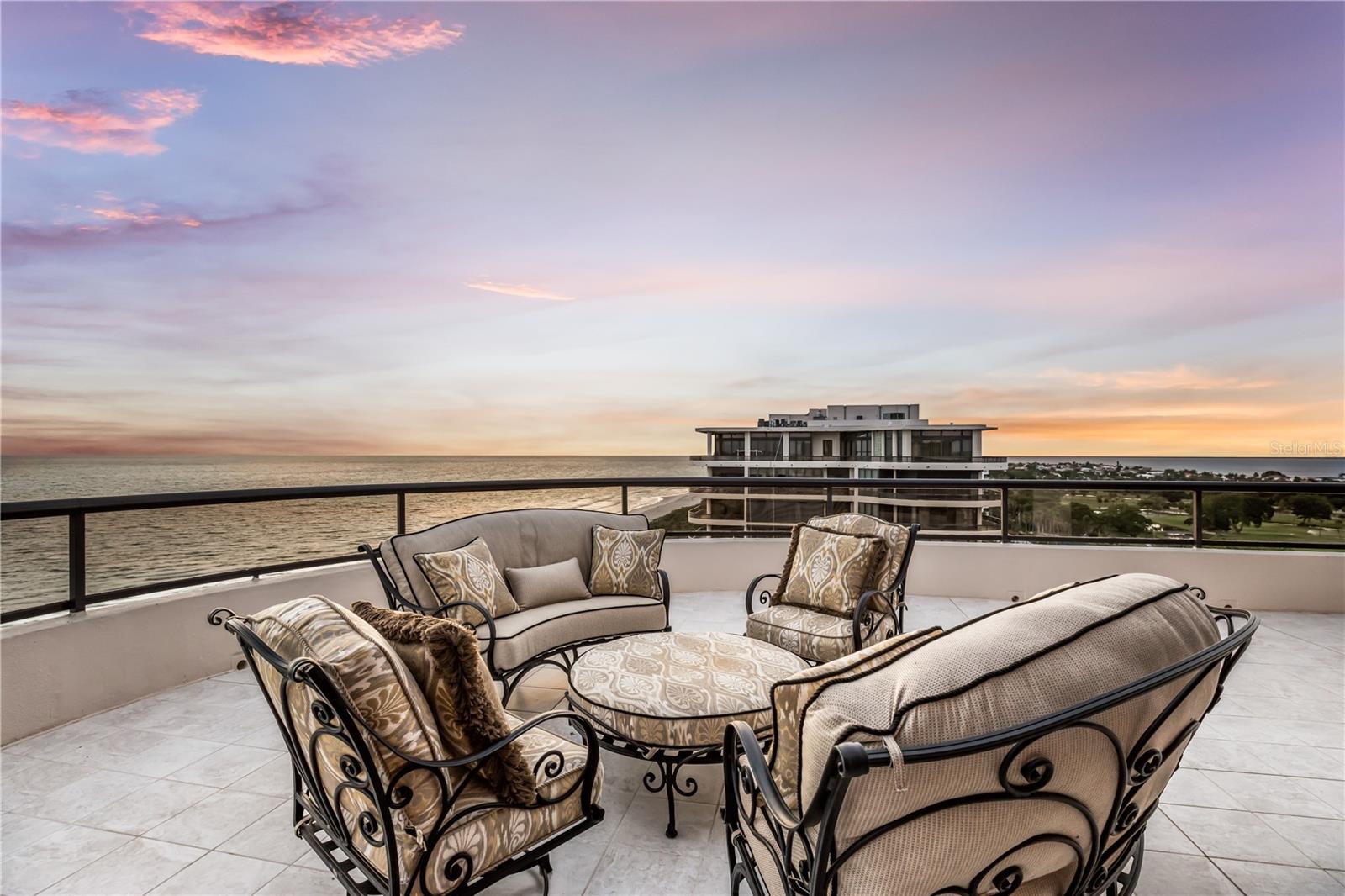 Photo of 415 L AMBIANCE DRIVE #PH-F LONGBOAT KEY FL 34228