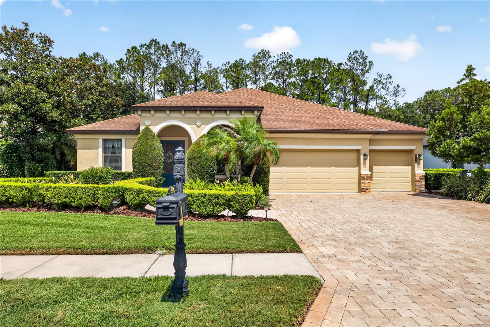 Photo of 4726 LAGO VISTA CIRCLE LAND O LAKES FL 34639