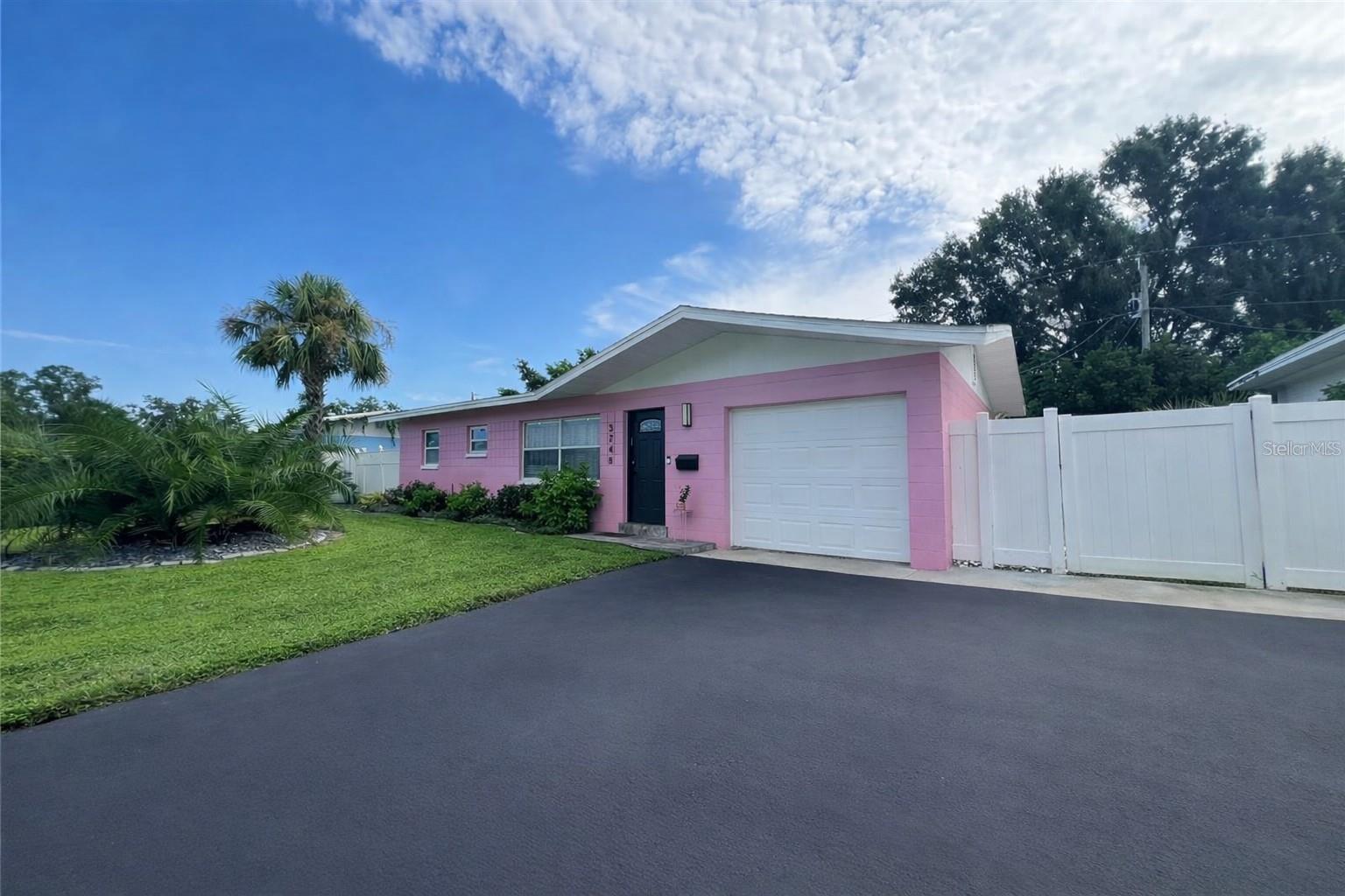 Photo of 3748 MANATEE DRIVE ST PETERSBURG FL 33705