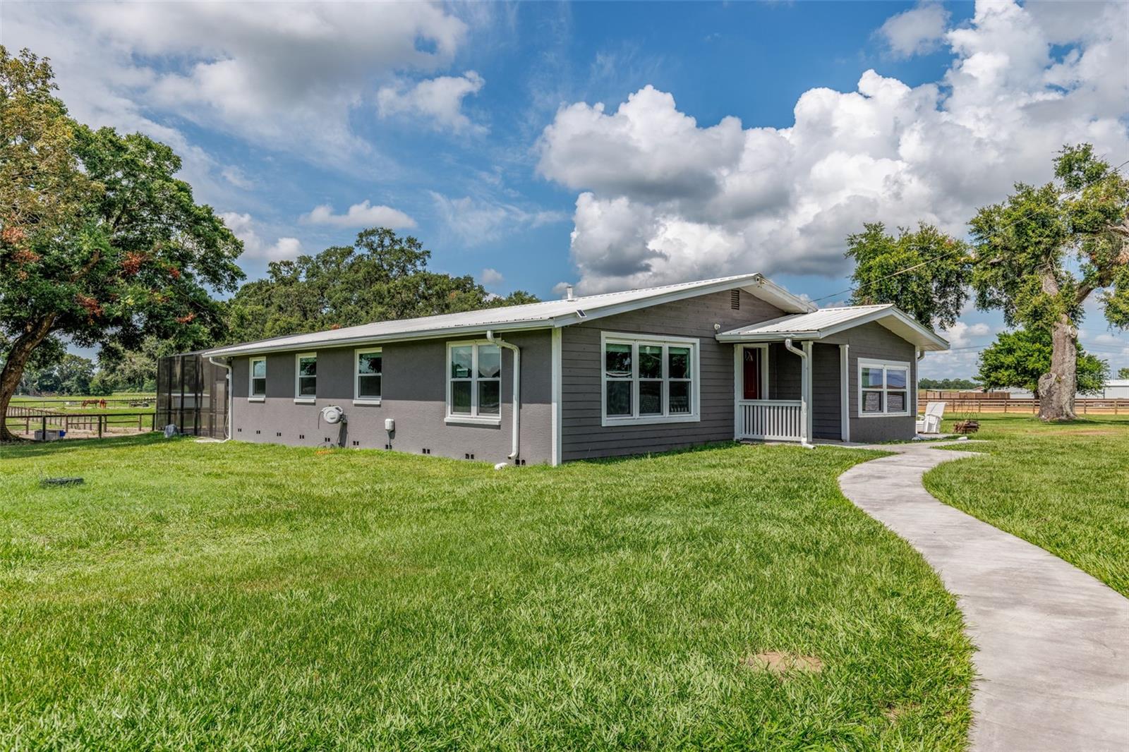 Photo of 1231 NW 102ND BOULEVARD WILDWOOD FL 34785