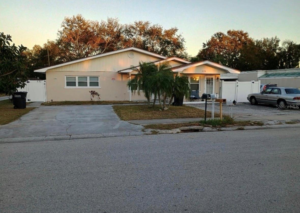 Photo of 405 S ORION AVENUE CLEARWATER FL 33765