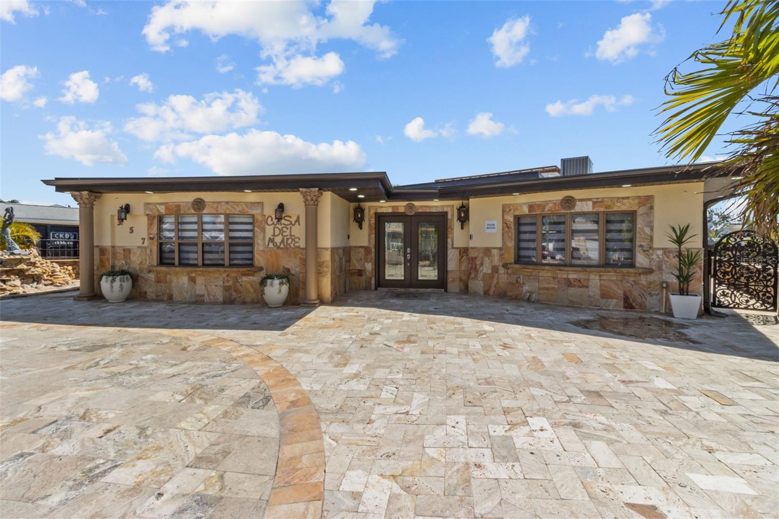 Photo of 357 LA HACIENDA DRIVE INDIAN ROCKS BEACH FL 33785