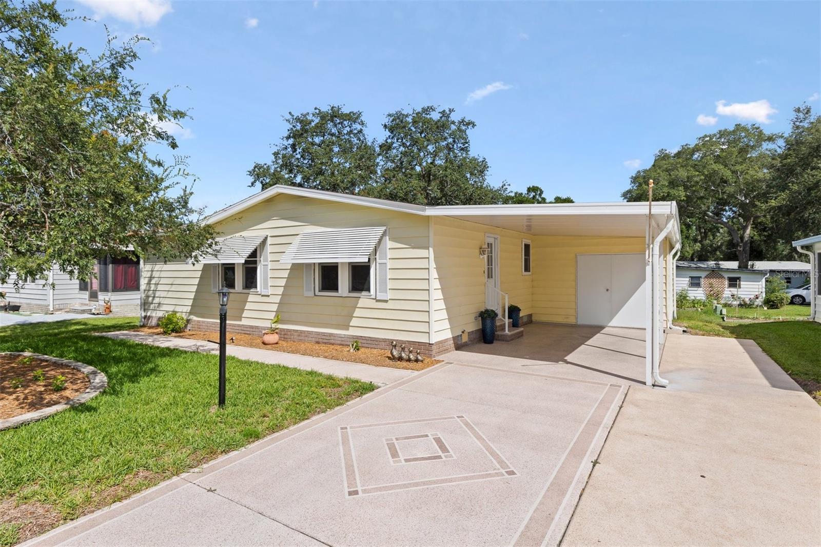 Photo of 1726 HILTON HEAD BOULEVARD LADY LAKE FL 32159