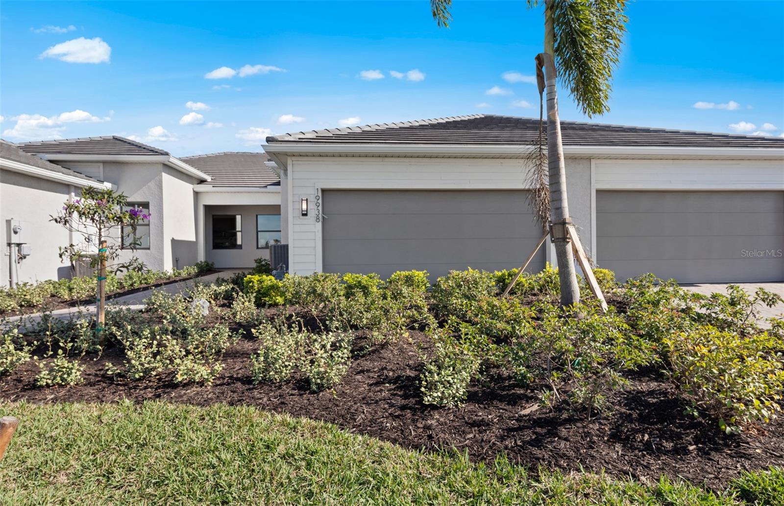 Photo of 18718 INDIAN ROCK PLACE LAKEWOOD RANCH FL 34211