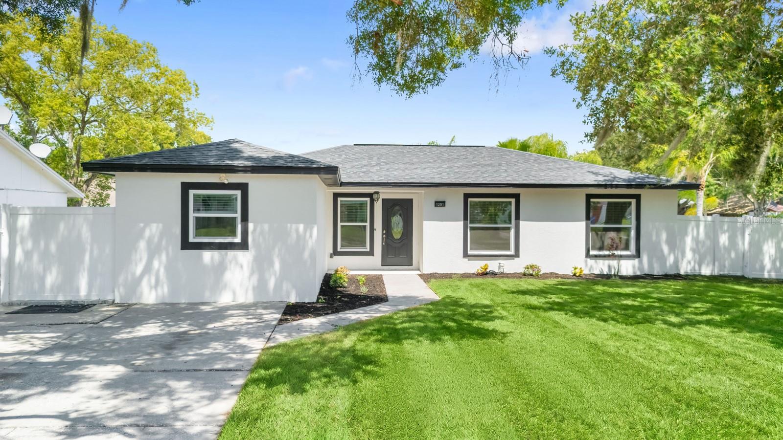 Photo of 1201 WINDY RIDGE DRIVE BRANDON FL 33510