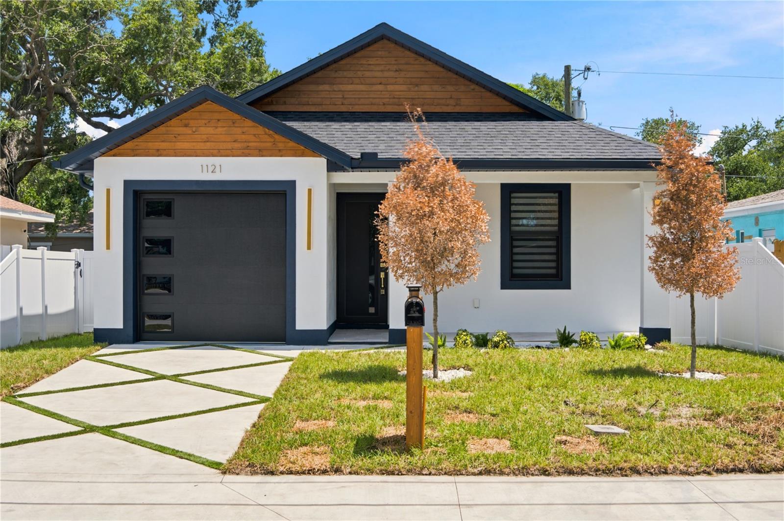 Photo of 1121 ENGMAN STREET CLEARWATER FL 33755