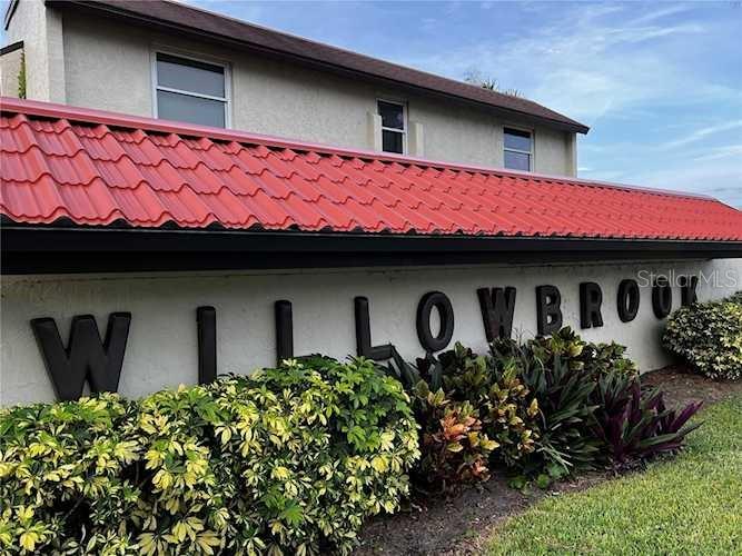 Photo of 1100 E BAY DRIVE #35 LARGO FL 33770