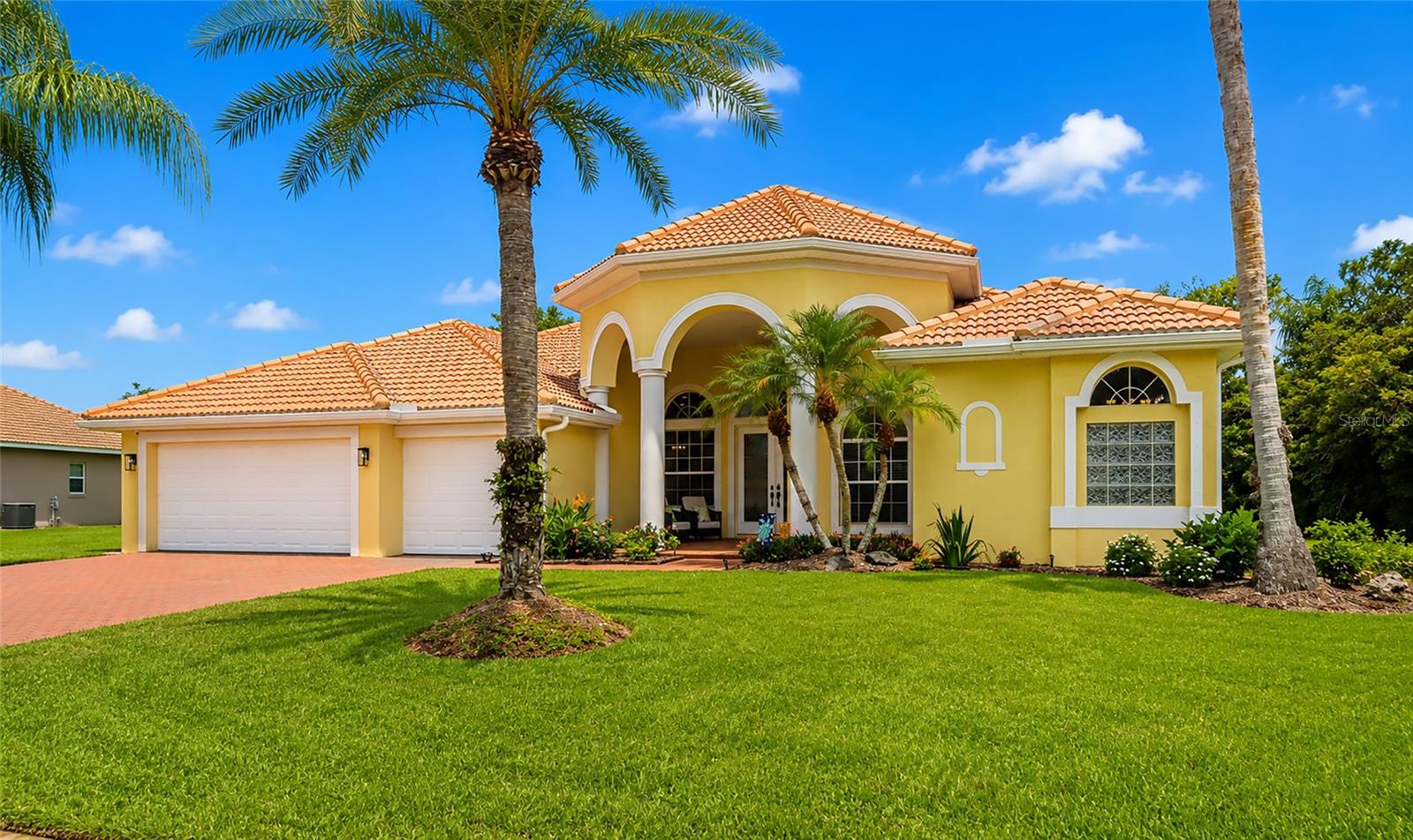 Photo of 14711 2ND AVENUE CIRCLE BRADENTON FL 34212