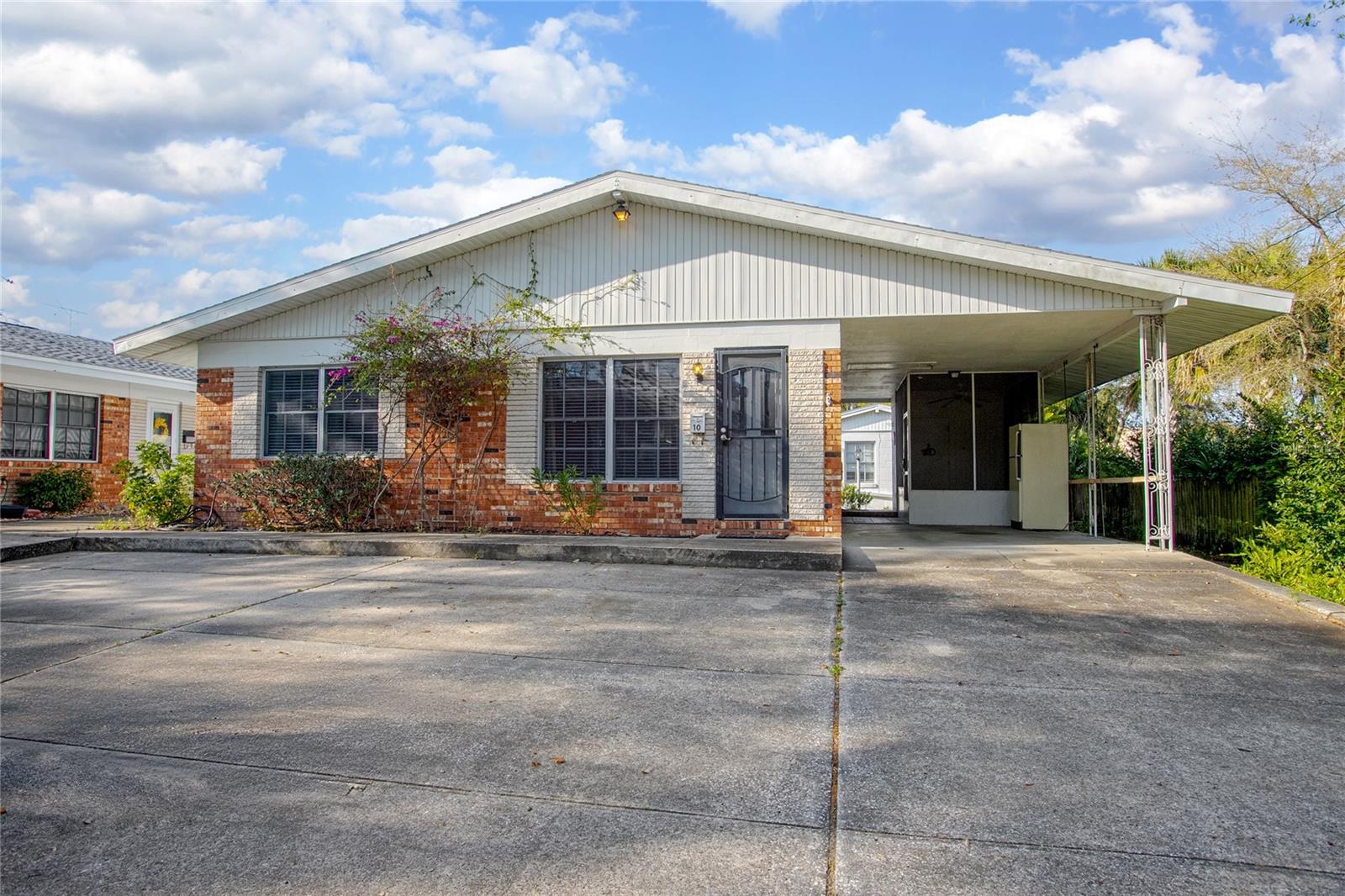 Photo of 135 W MINNESOTA AVENUE #10 DELAND FL 32720