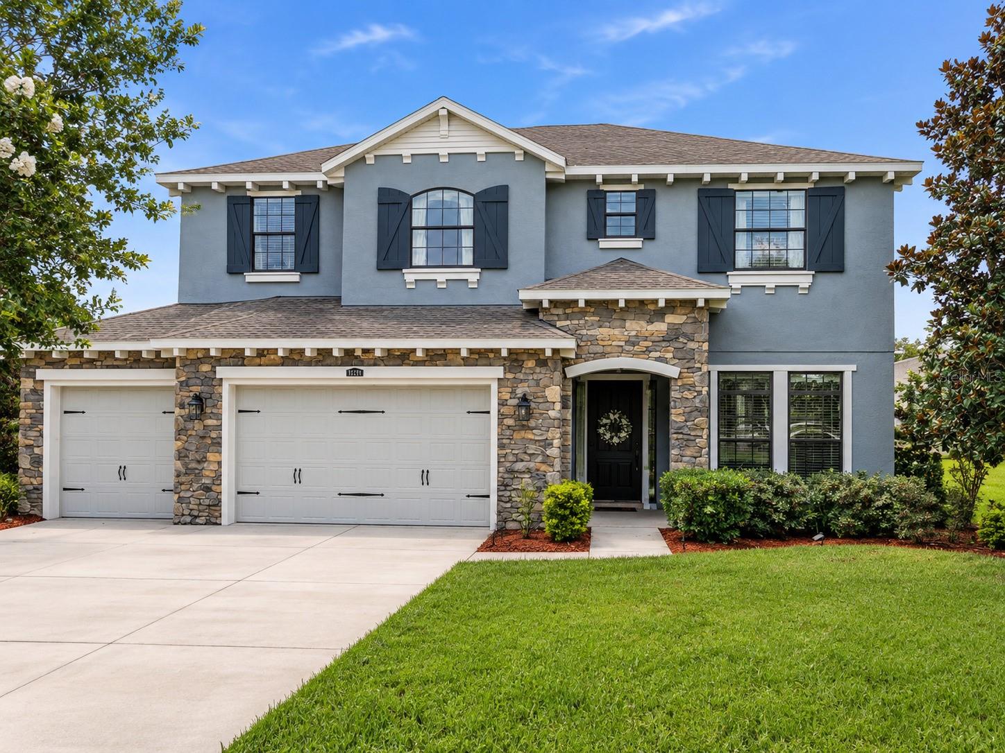 Photo of 17909 HOWSMOOR PLACE LUTZ FL 33559