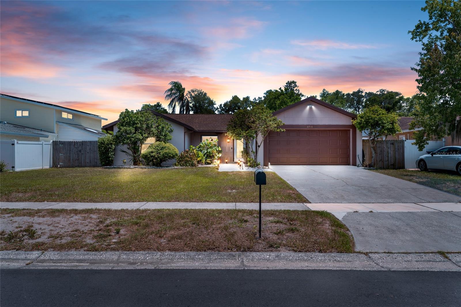 Photo of 6916 WILLIAMS DRIVE TAMPA FL 33634
