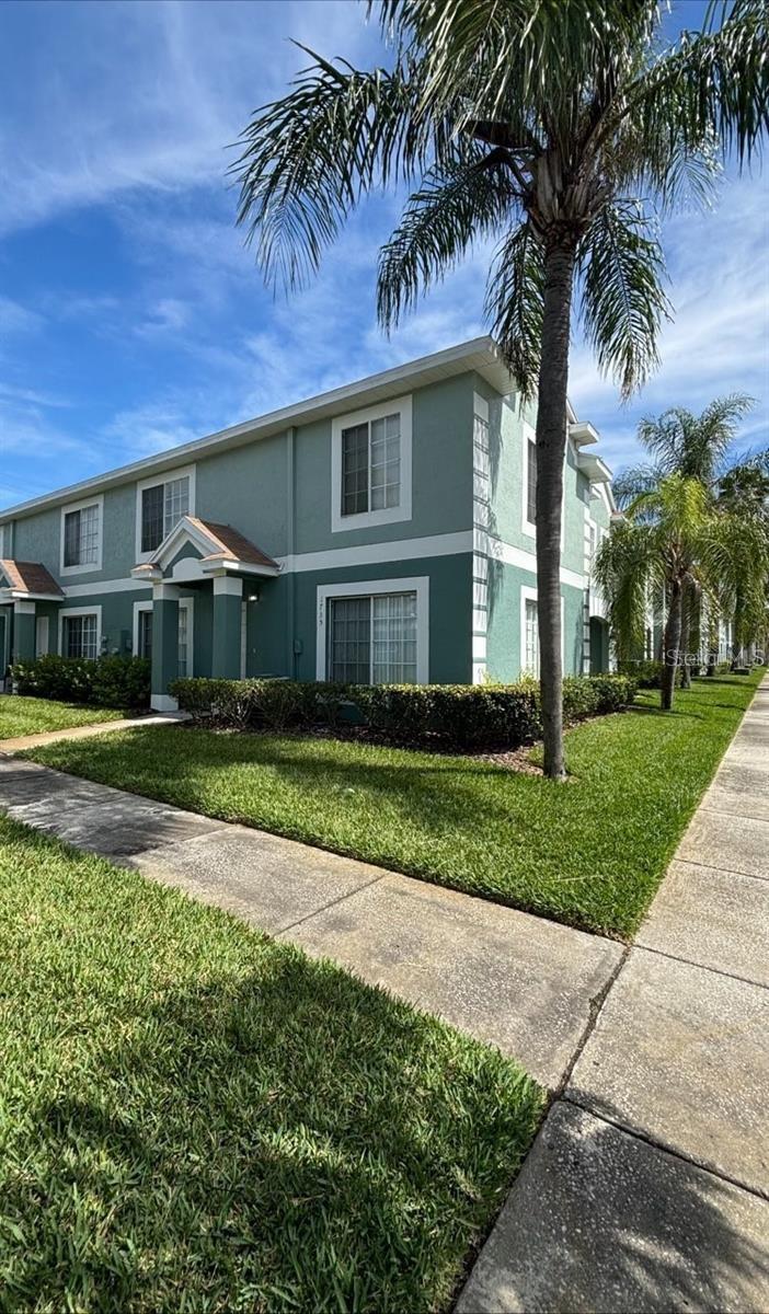 Photo of 1735 FLUORSHIRE DRIVE BRANDON FL 33511
