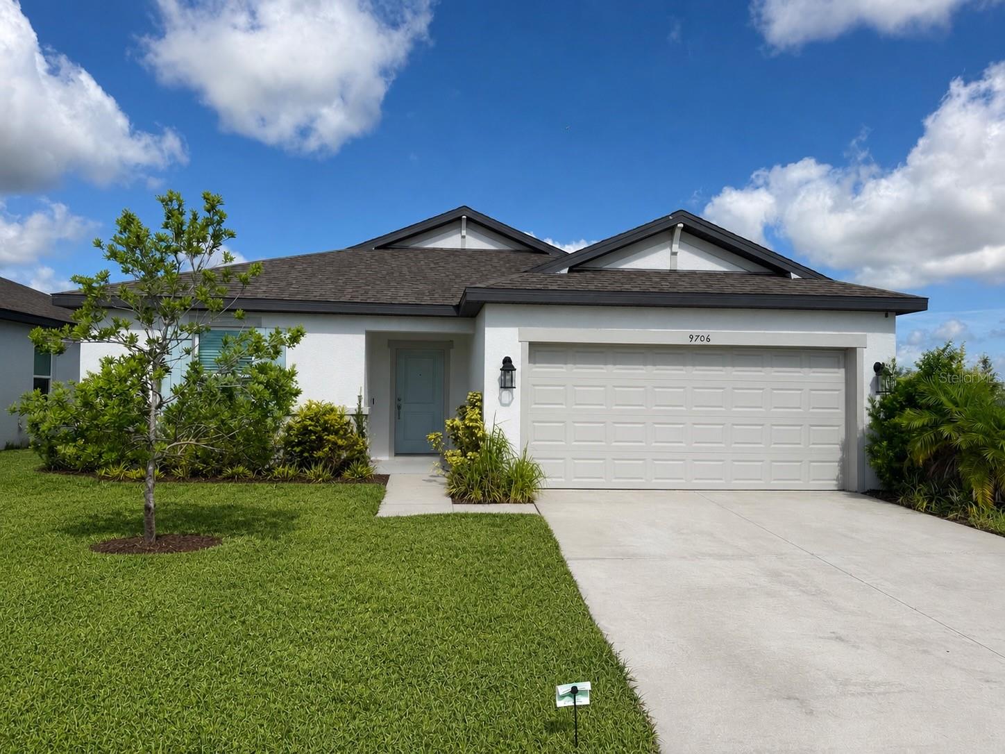 Photo of 9706 LAST LIGHT GLEN PARRISH FL 34219