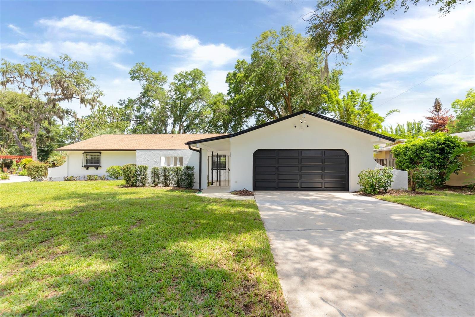 Photo of 515 TIVOLI COURT ALTAMONTE SPRINGS FL 32701