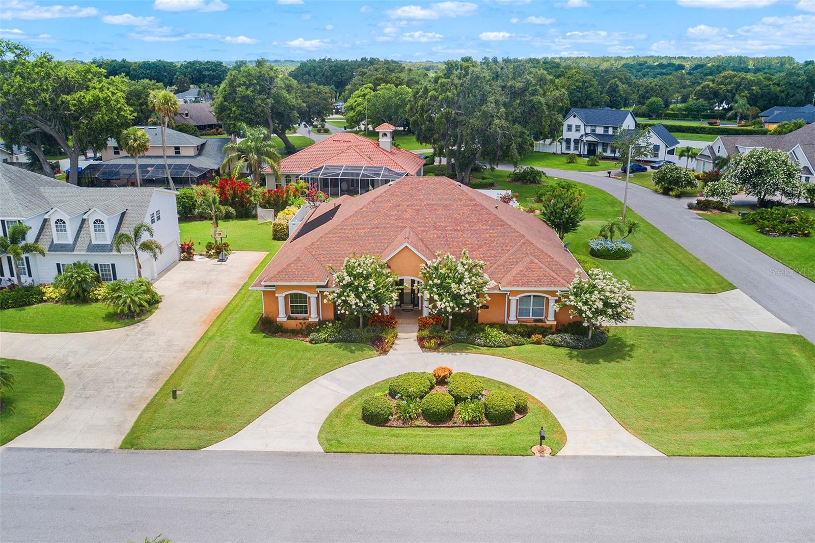 Photo of 328 HAMILTON SHORES DRIVE WINTER HAVEN FL 33881