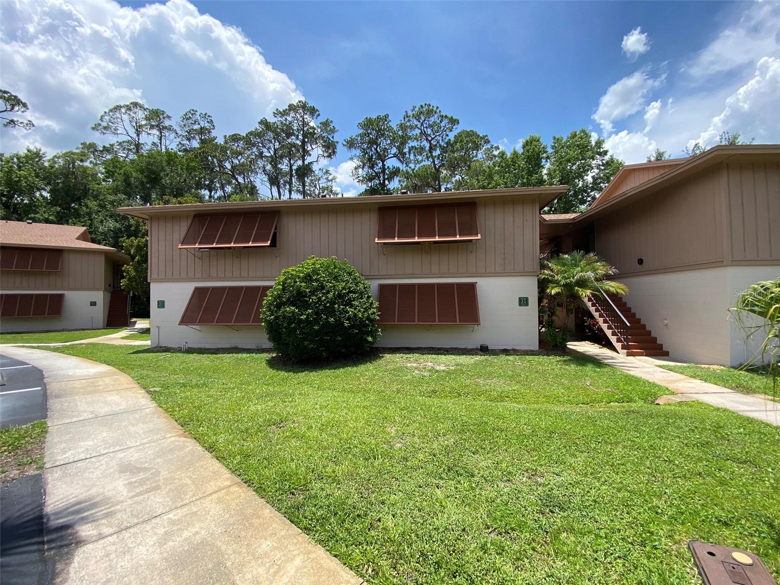 Photo of 160 LIVE OAK WOODS COURT #3A DELTONA FL 32725