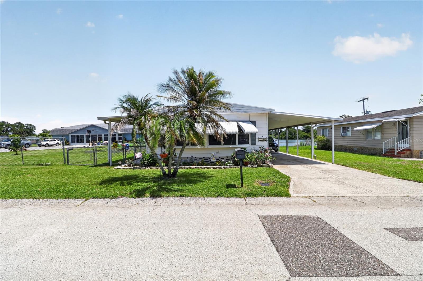 Photo of 3586 LAZY LAKE DRIVE LAKELAND FL 33801