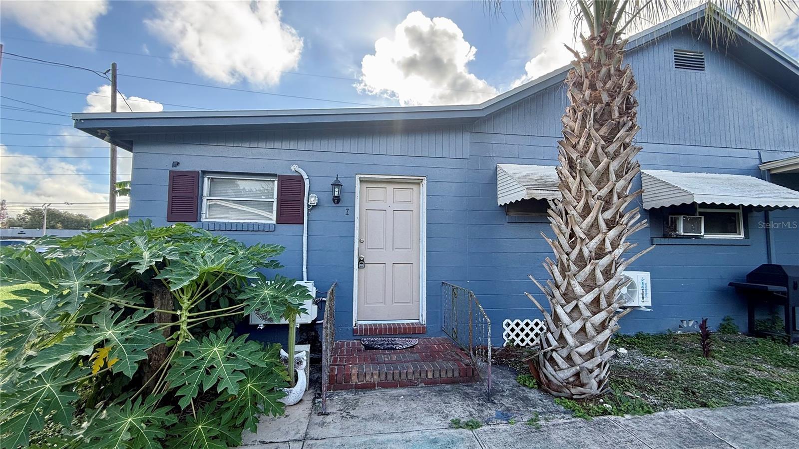 Photo of 1310 N COMBEE ROAD #7 LAKELAND FL 33801