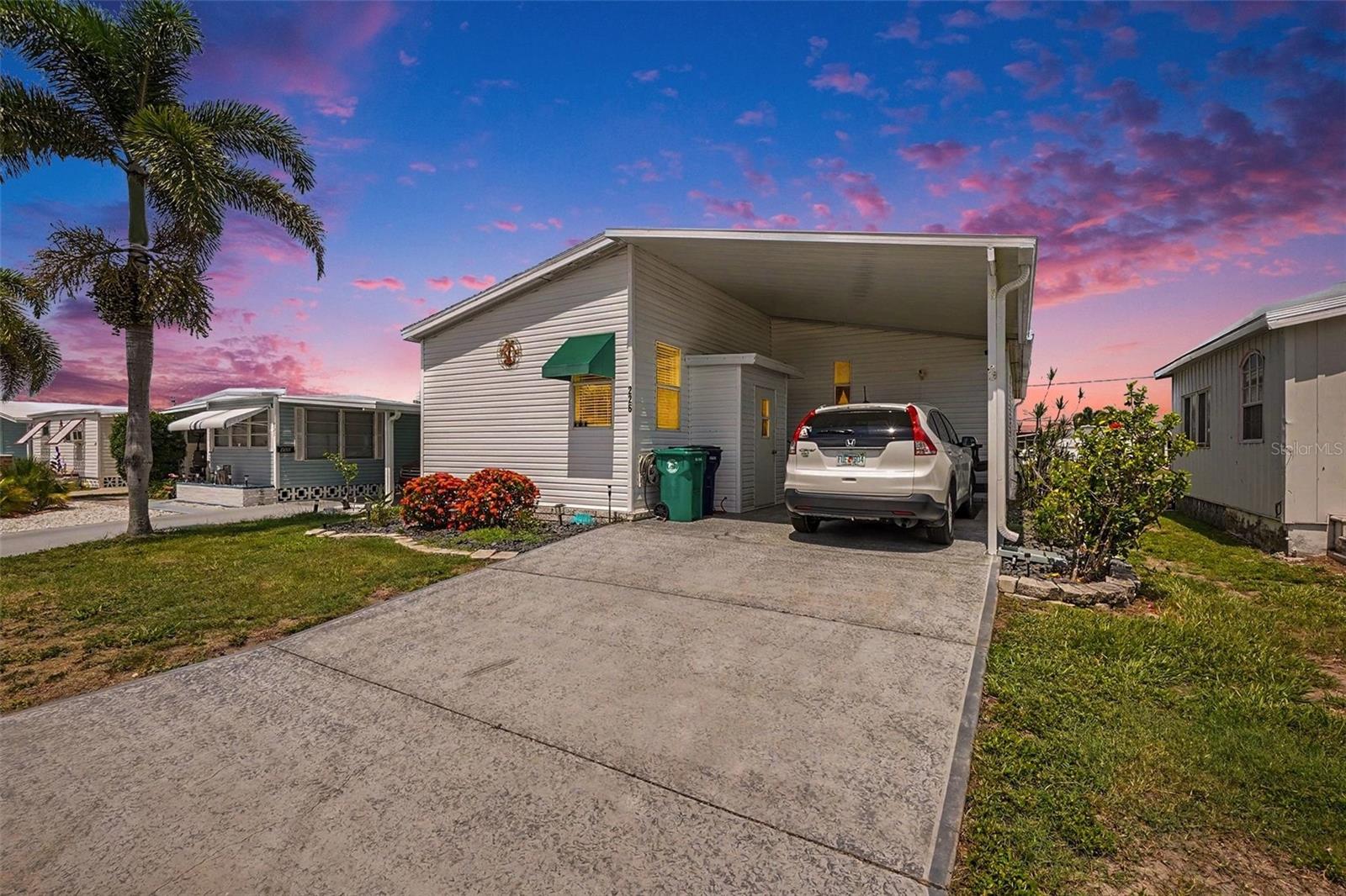 Photo of 226 BIMINI DRIVE PALMETTO FL 34221