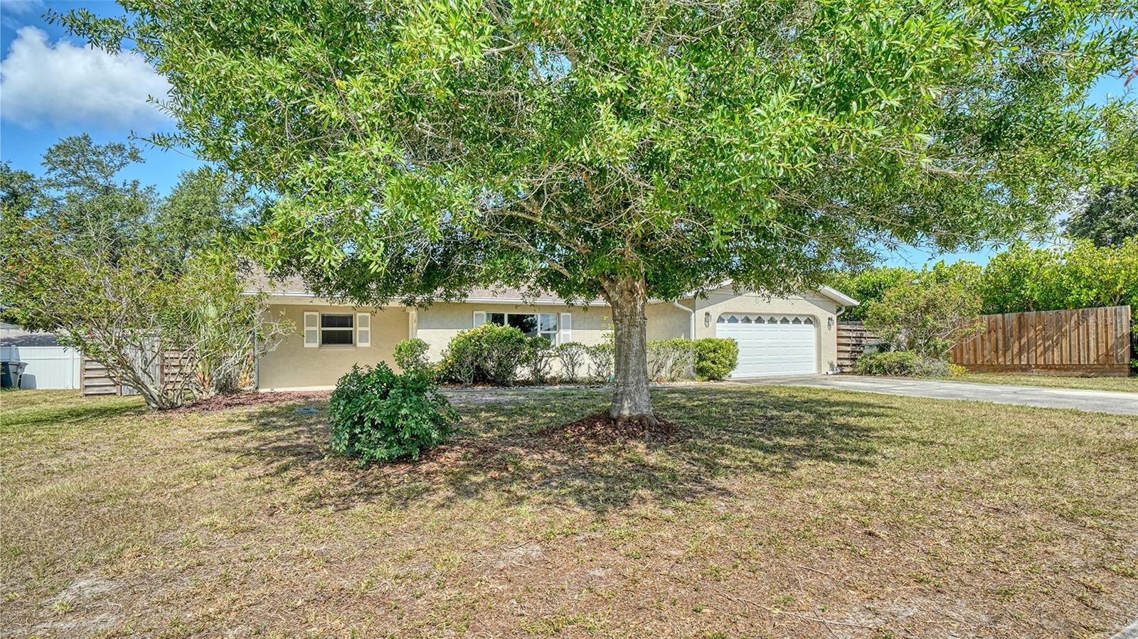 Photo of 1546 GEORGETOWNE LANE SARASOTA FL 34232