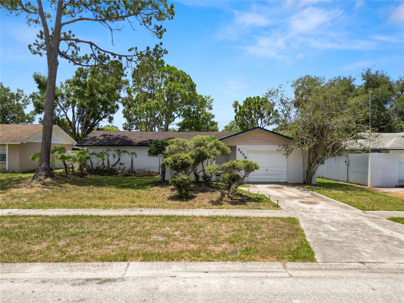 Photo of 5028 HEADLAND HILLS AVENUE TAMPA FL 33625