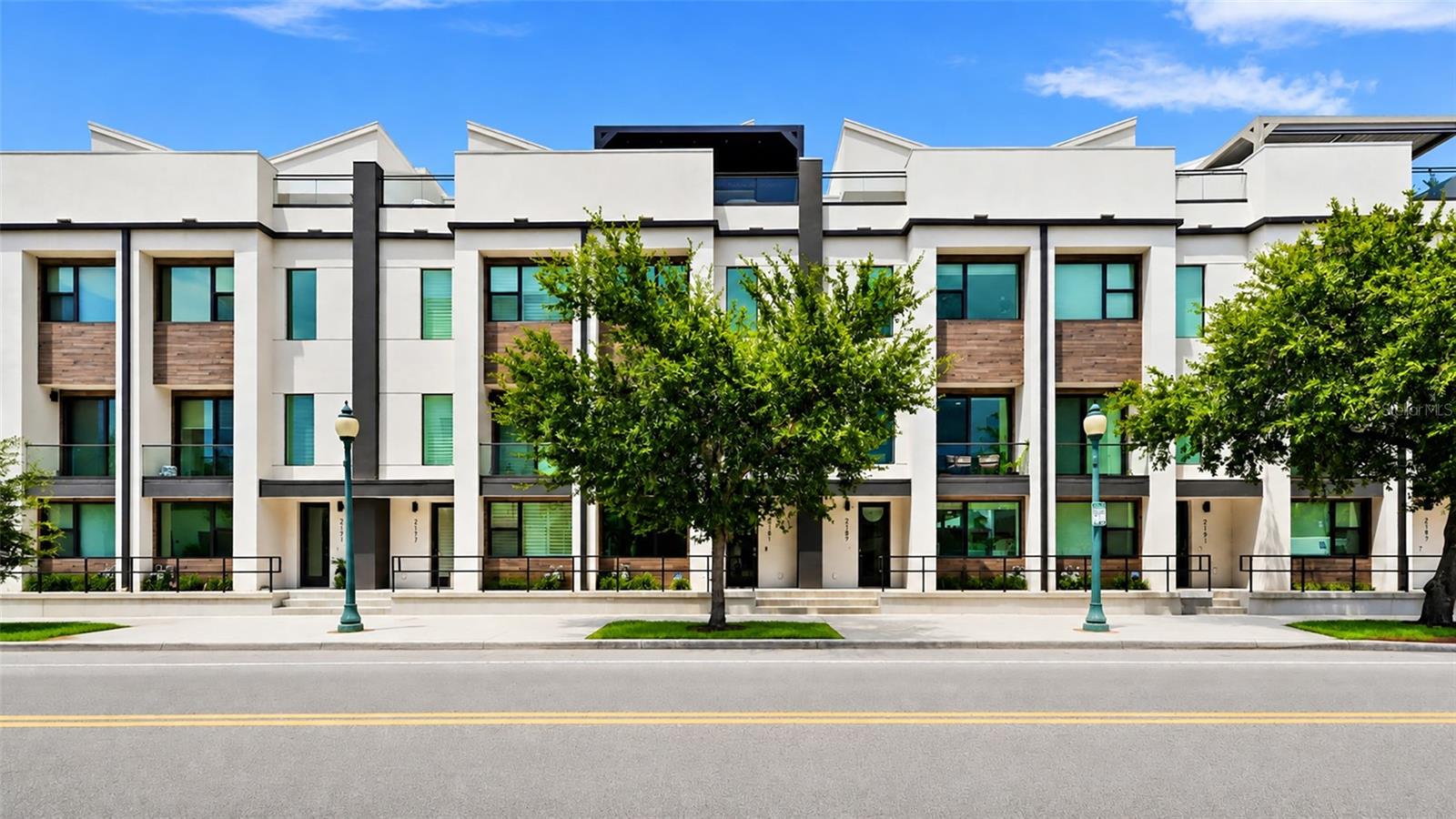 Photo of 2187 MAIN STREET SARASOTA FL 34237