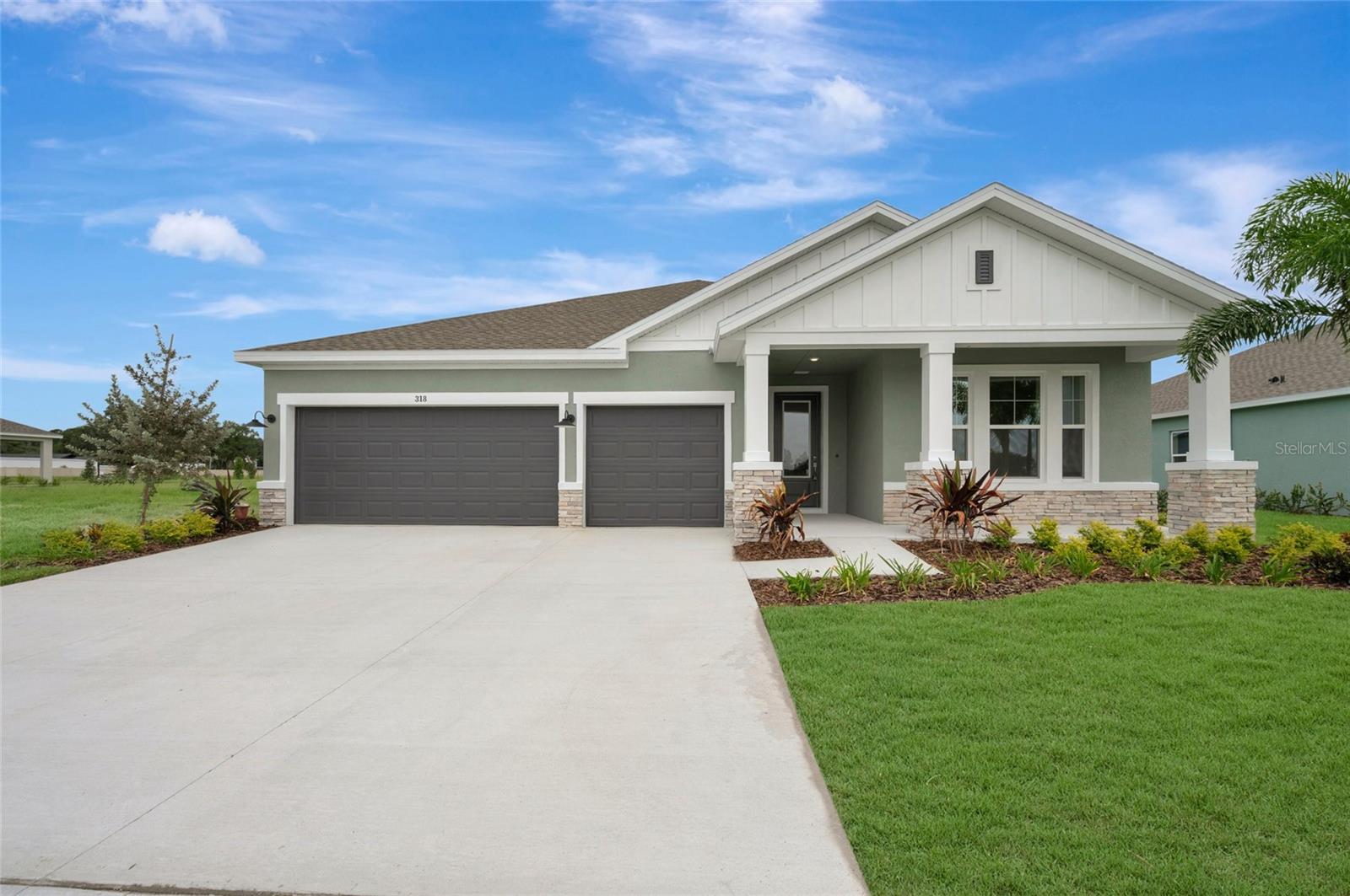 Photo of 318 STETSON RISE COURT PLANT CITY FL 33566