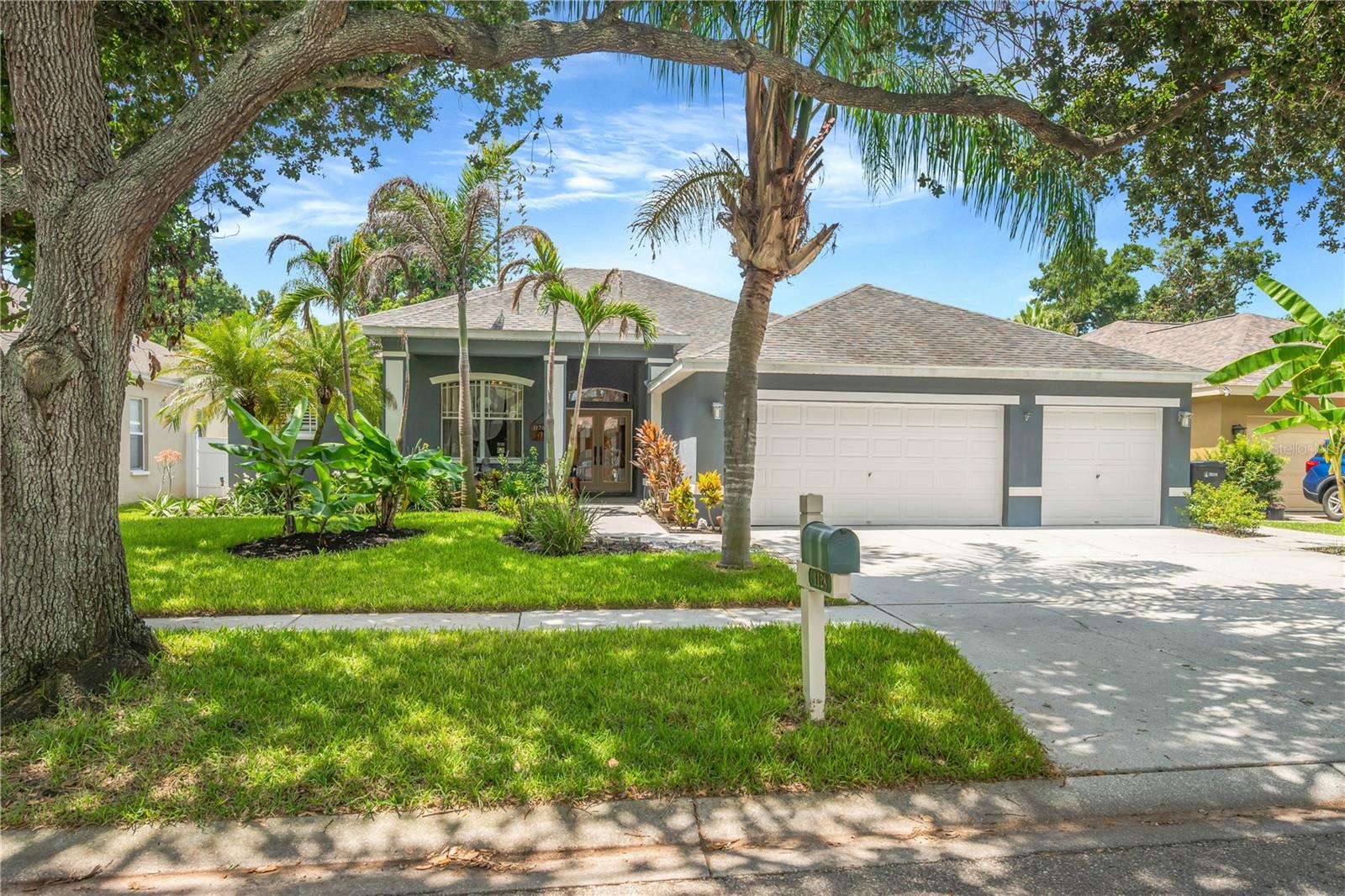 Photo of 1128 LUMSDEN TRACE CIRCLE VALRICO FL 33594