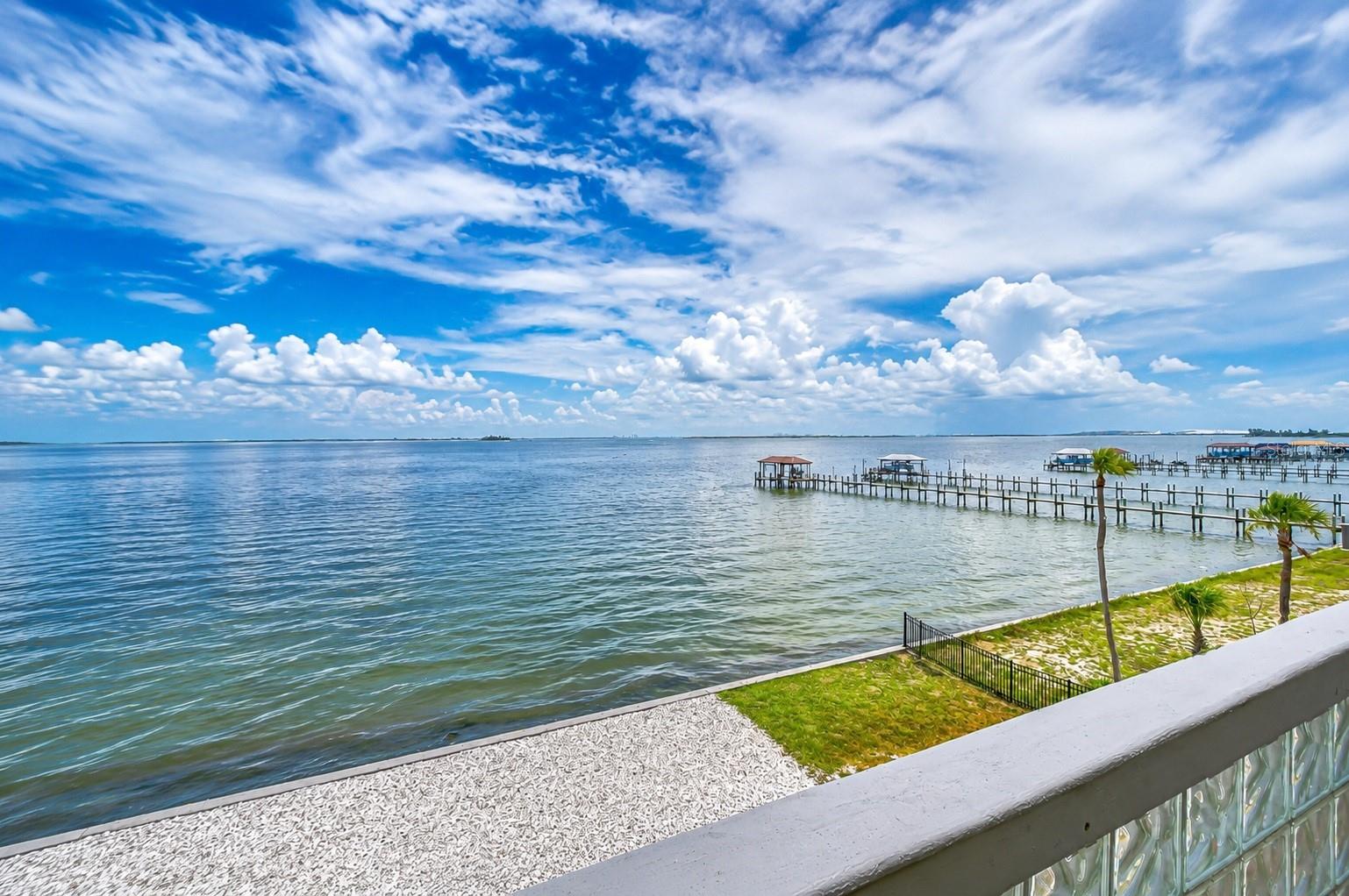 Photo of 6504 SURFSIDE BOULEVARD #8 APOLLO BEACH FL 33572