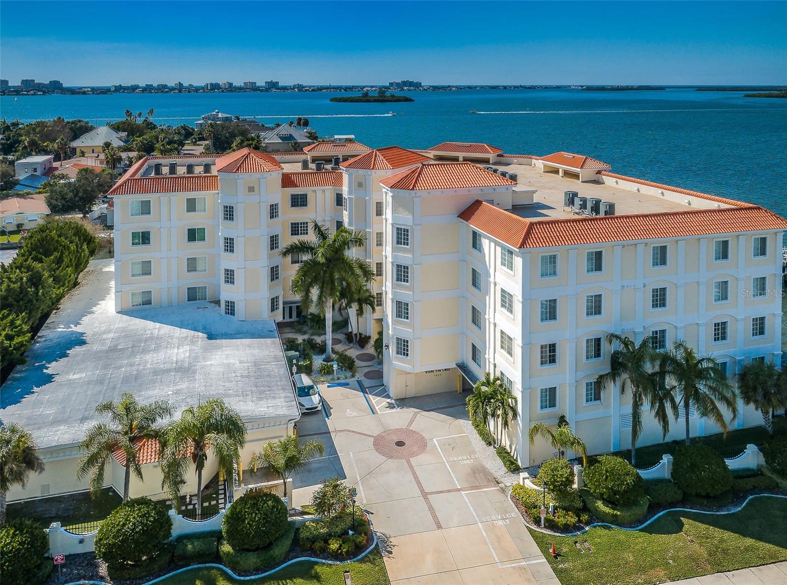 Photo of 1860 N FORT HARRISON AVENUE #103 CLEARWATER FL 33755