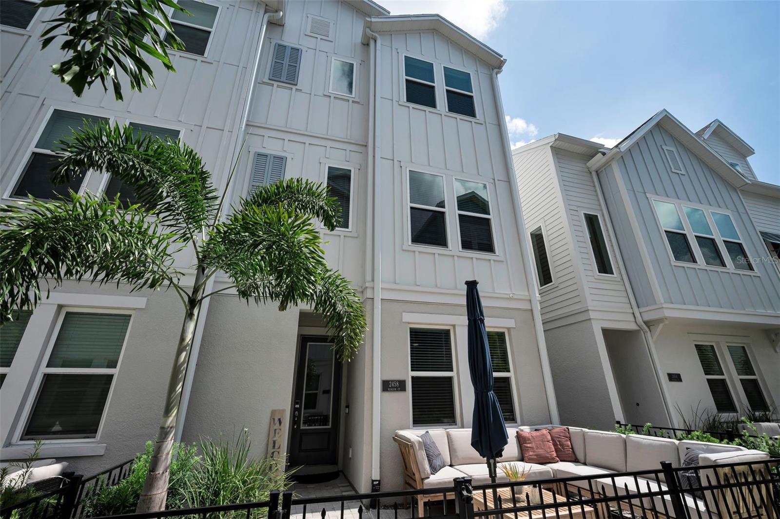 Photo of 2458 MANGUM COURT SARASOTA FL 34237