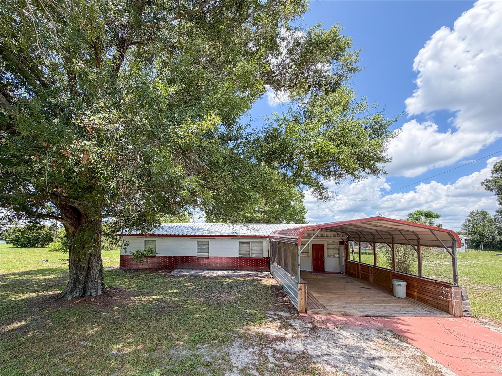 Photo of 308 CENTRAL AVENUE FROSTPROOF FL 33843