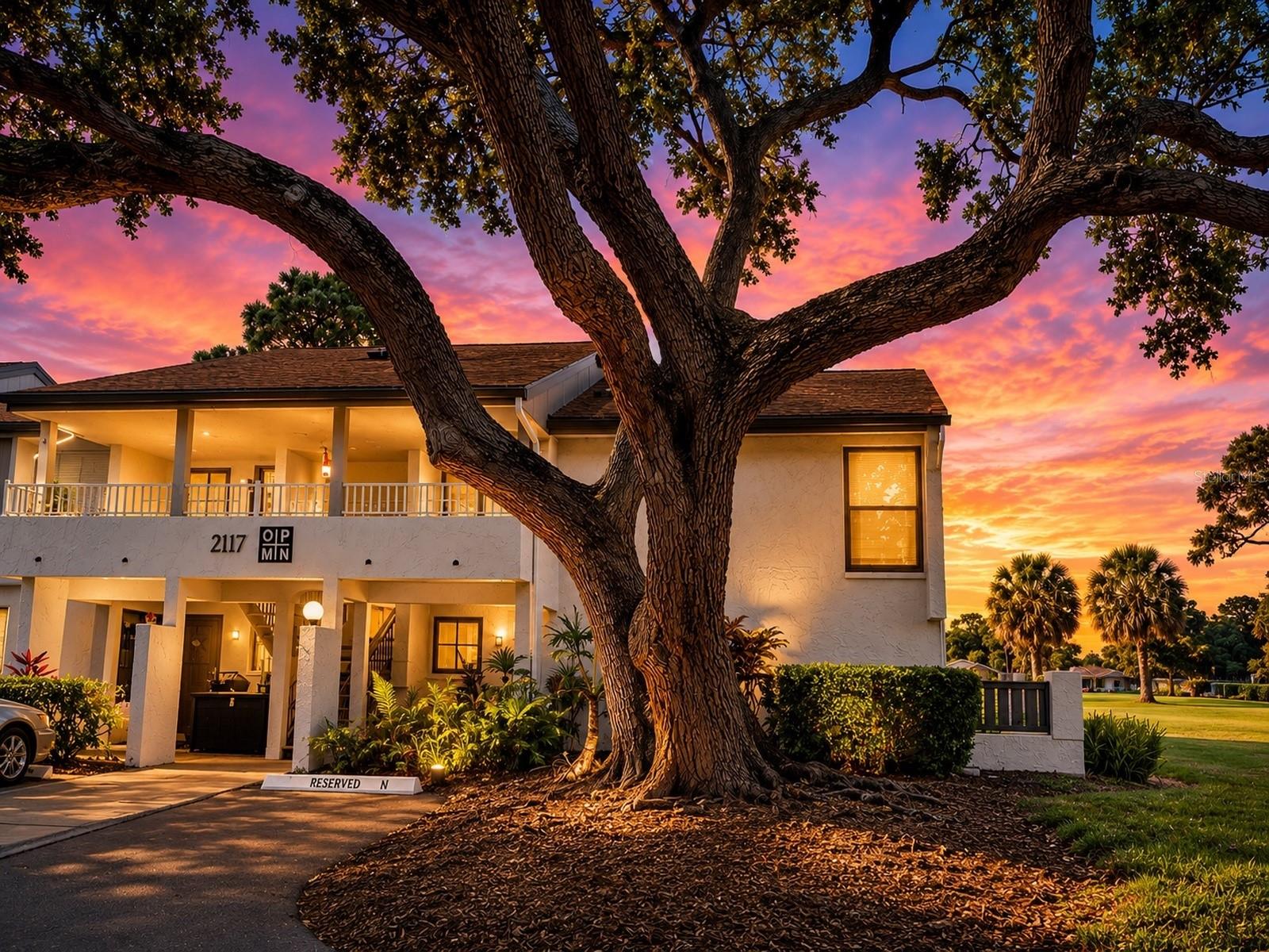 Photo of 2117 LAKEWOOD CLUB DRIVE #7-N ST PETERSBURG FL 33712